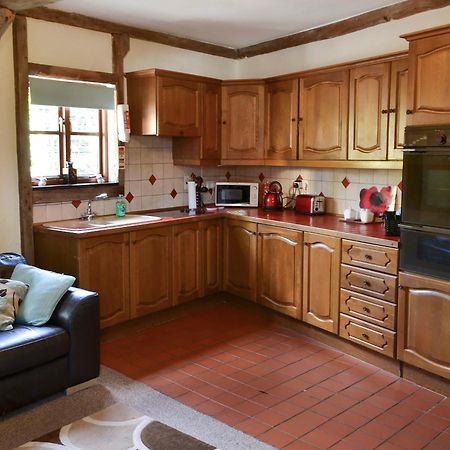 Lake House Cottage Finchingfield Экстерьер фото