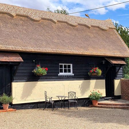Lake House Cottage Finchingfield Экстерьер фото