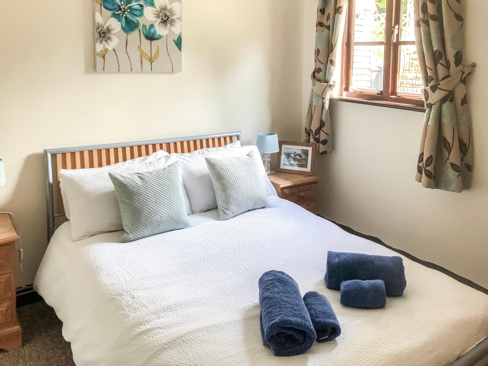 Lake House Cottage Finchingfield Экстерьер фото